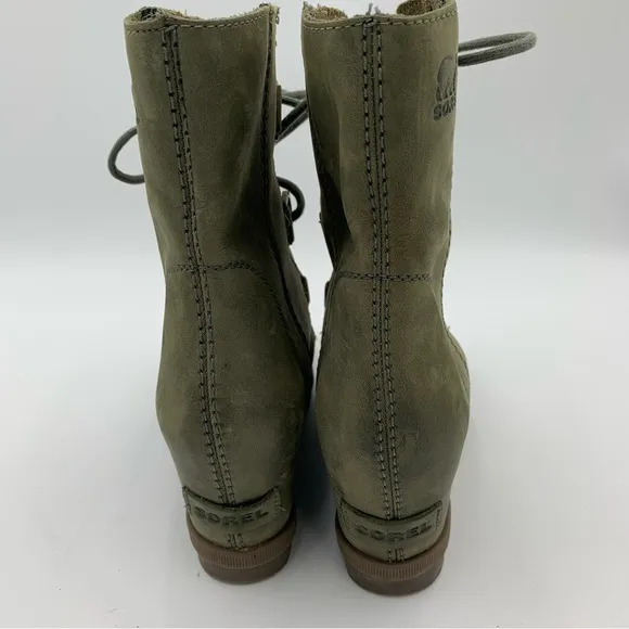 Sorel Joan of Arctic Wedge II Boot Women 7 Green Leather Olive Green Lace Up EUC