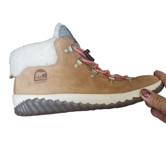 Sorel Shoes | Boots Suede Brown Snowproof Women's Size 7