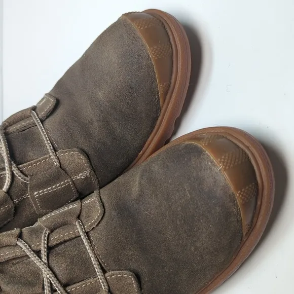 Sorel Toronto Lace Up Boots oiled suede ankle boots womans size 9   EU 40