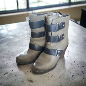 Sorel Women's After Hours Bootie size 7 Nori Army Green Wedge