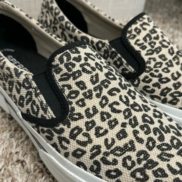 Sperry Pier Wave High Slip On Leopard Print