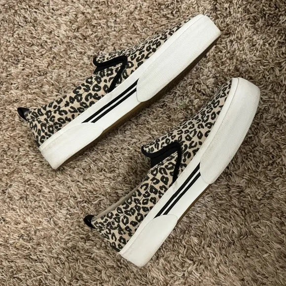 Sperry Pier Wave High Slip On Leopard Print