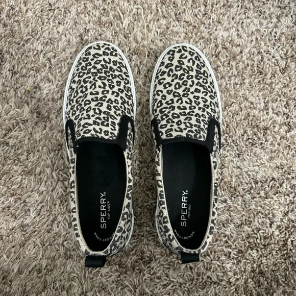 Sperry Pier Wave High Slip On Leopard Print