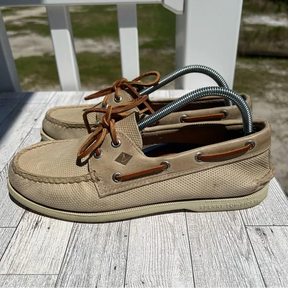 Sperry Top-Sider Authentic Original 2 Eye Perforated Boat Shoe Men's Size 9M