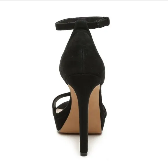 Steve Madden Kisha black suede platform heel sandals 7.5