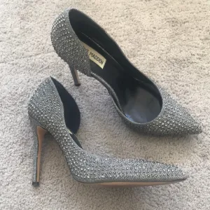 Steve Madden sparkly studded Size 7