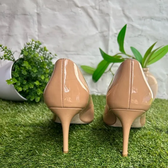 Stuart Weitzman 75  3.5” Pump women size 9.5 Color: Adobe Patent.NEW