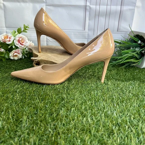 Stuart Weitzman 75  3.5” Pump women size 9.5 Color: Adobe Patent.NEW
