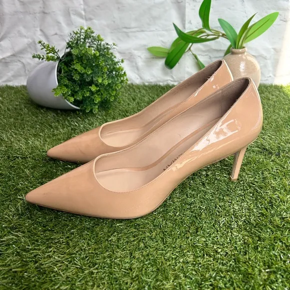 Stuart Weitzman 75  3.5” Pump women size 9.5 Color: Adobe Patent.NEW