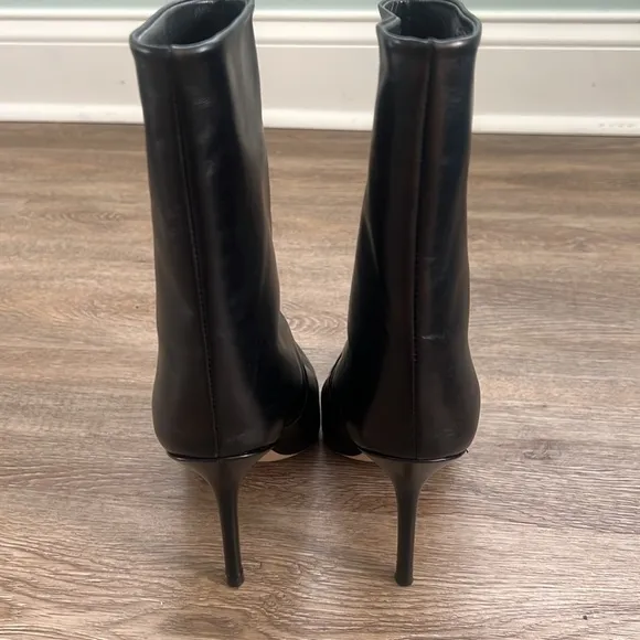Stuart Weitzman Black Leather Women's Stilleto Boots Size 7