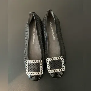 Stuart Weitzman Black  Patent Leather Low Heels Flat Mesh Silver  Buckle Size 5