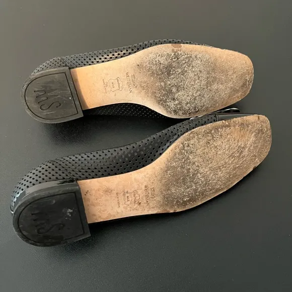 Stuart Weitzman Black  Patent Leather Low Heels Flat Mesh Silver  Buckle Size 5