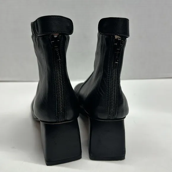 Stuart Weitzman Boots Ankle Booties Leather Square Toe Heeled Zip Black Size 6