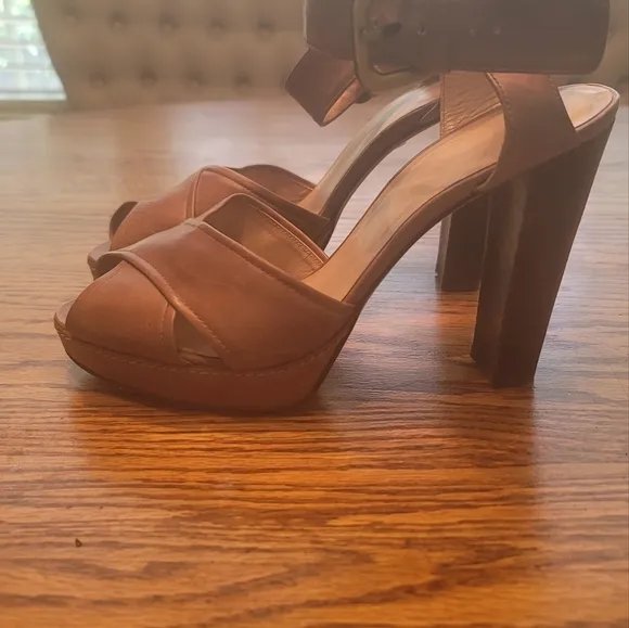 Stuart Weitzman Dark Tan Brown Genuine Leather Open Toe Platform Sandals Heels