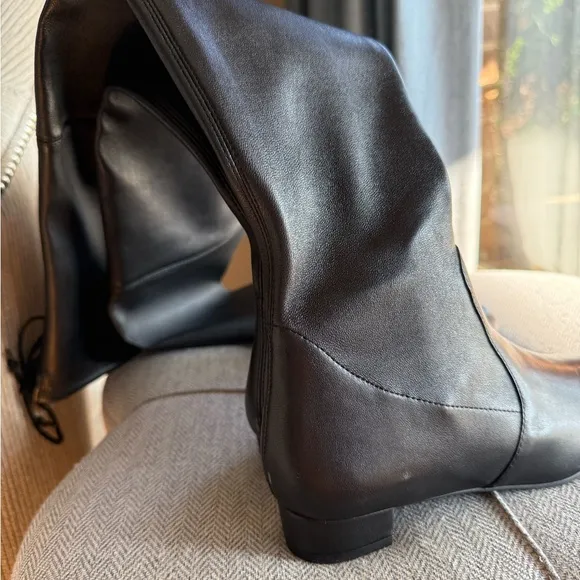 Stuart Weitzman Genna 25 City Elegant Black Women's Over-the-Knee Boots