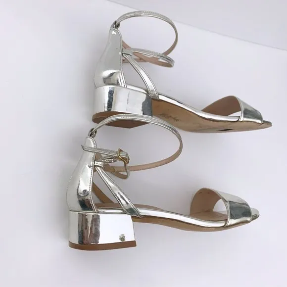 STUART WEITZMAN Peewee Patent City Sandals
