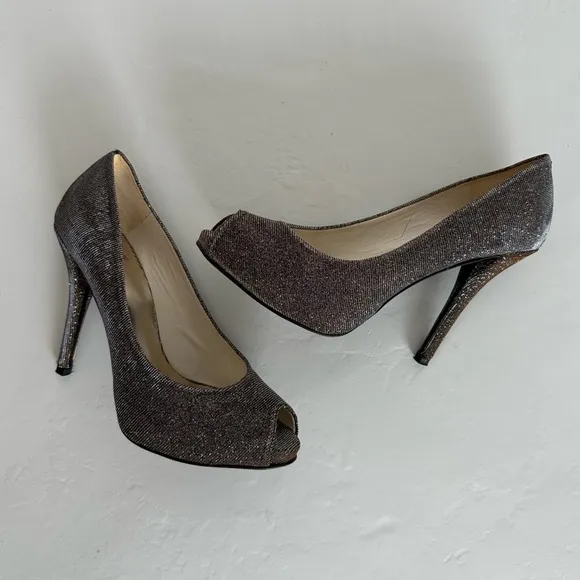 Stuart Weitzman Pyrite Nocturn Evebaton Evening Open Toe Platform Pumps | Size 7