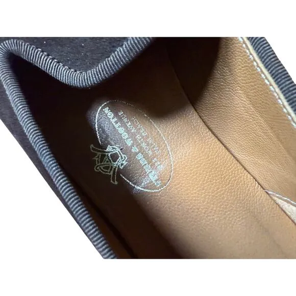 Stubbs and Wootton size 8 women’s shoes