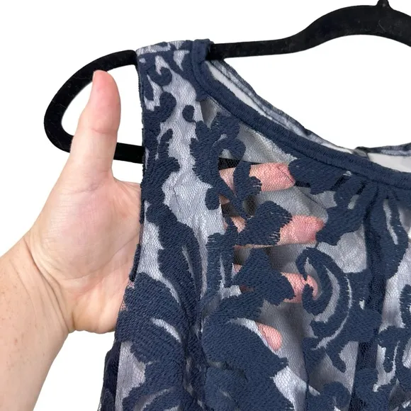 Tadashi Shoji Lace Overlay Blouson Sleeveless Cocktail Dress Navy Sz 6