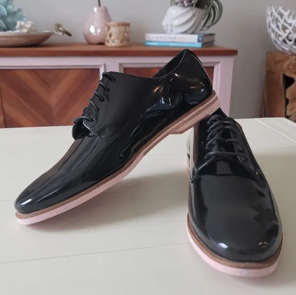 Ted Baker Loomi Patent Leather Derby Oxford Shoes - Like New