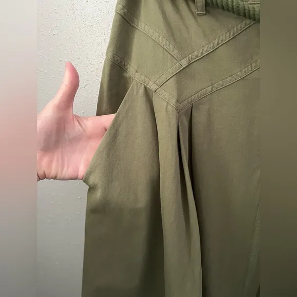 THE GREAT. The Field Skirt in Army Green Size 1