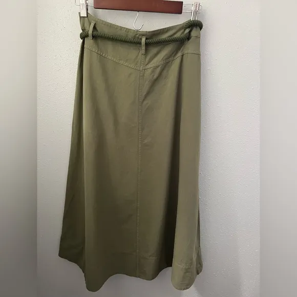 THE GREAT. The Field Skirt in Army Green Size 1