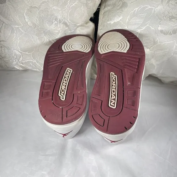 The Jordan 23 Classic White Red W From 2008 OG
