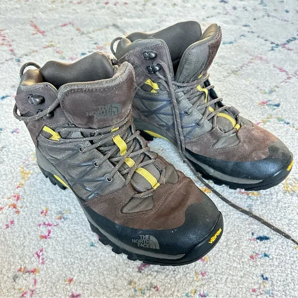 The North Face Boots - Brown and Yellow size 9.5