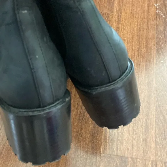 Thursday Boot Company Knockout High Heel Chelsea Boots Sz 9
