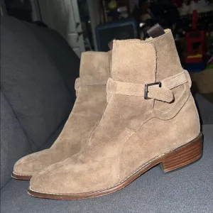 Thursday boots