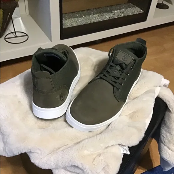 TIMBERLAND David Square Chukka Boots/Sneakers