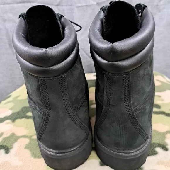 Timberland Men's Boots Size 13M Black Nubuck Leather 73541