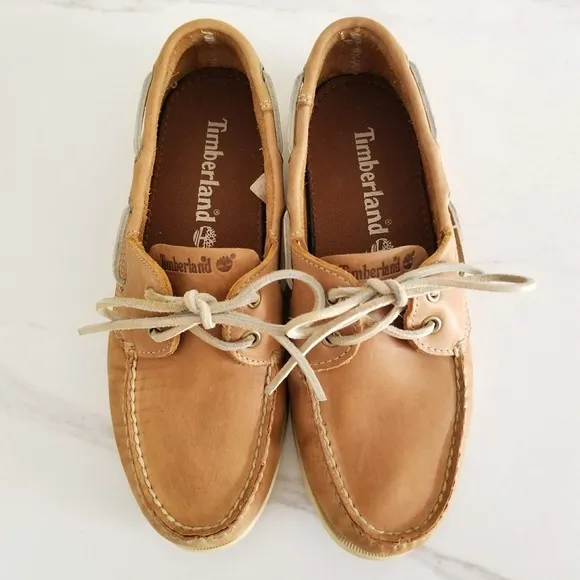 TIMBERLAND Men's Classic Brig 2-Eye Tan Leather Boat Shoes Style 68547 Moc Toe