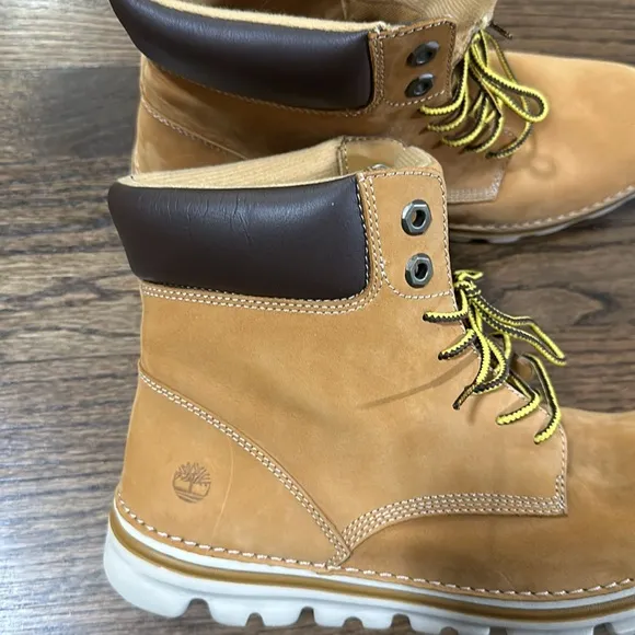 Timberland Ortholite lightweight Women's Brookton Lace-Up Leather Boots 9