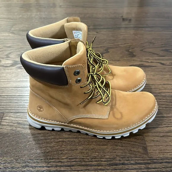 Timberland Ortholite lightweight Women's Brookton Lace-Up Leather Boots 9