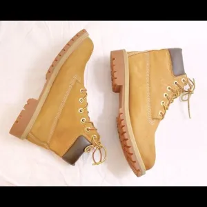Timberland 6 Inch Tan Premium Leather Ankle Boots