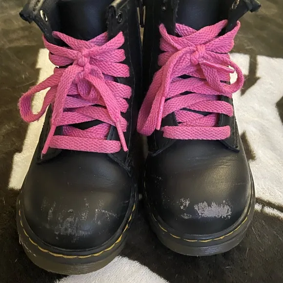Toddler Dr. Martens Boots💜💚