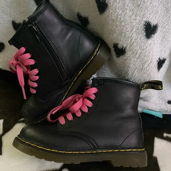 Toddler Dr. Martens Boots💜💚