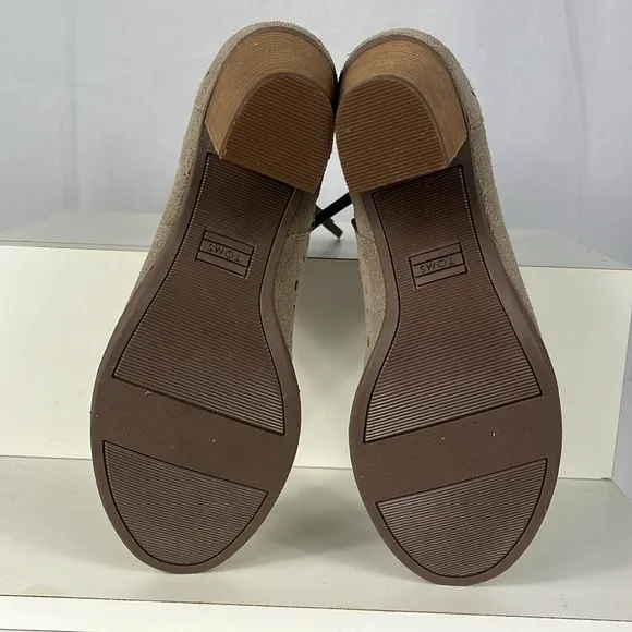 Toms Majorca Tan Khaki Suede Peep Toe Heeled Bootie.