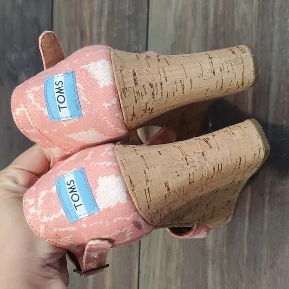 Toms Women Wedge Heels Open Toe Sandals Shoes sz 10