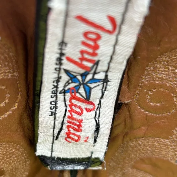Tony Lama men 8 vintage exotic quill cowboy boots, USA