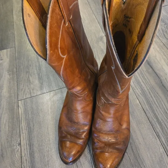 Tony Lama Men's Brown Leather Cowboy Boots 8.5 Uppers 10&quot;