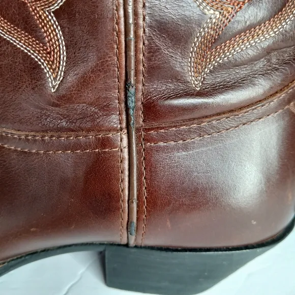 Tony Lama Womens Leather Boots Size 8B Oil Resisting