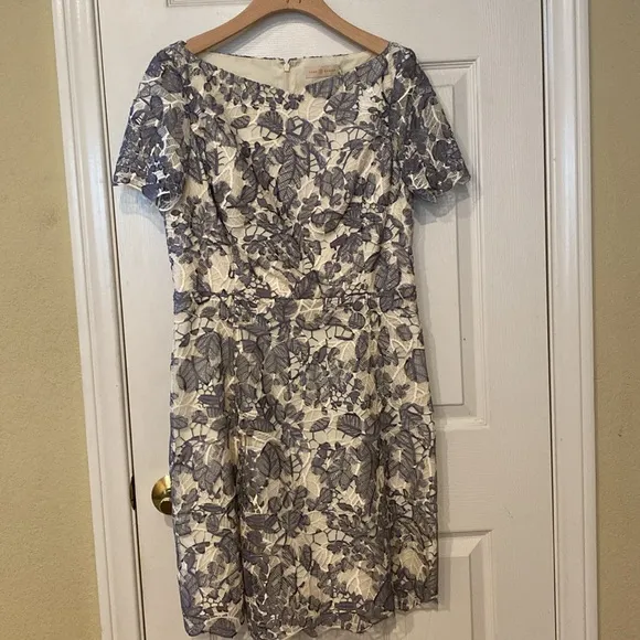 Tory Burch Lacy Summer Dress Moonrise Issy Floral Motif Boat neckline Size 10