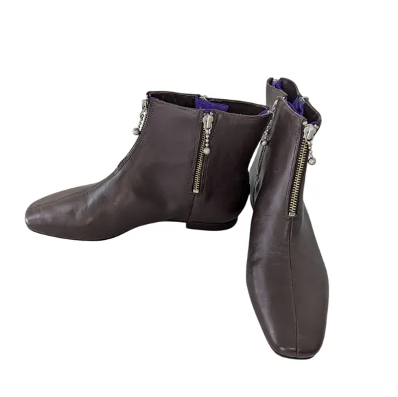 Tory Burch Zipper Bootie Caffe Castor Leather with Purple.  Size 7.5