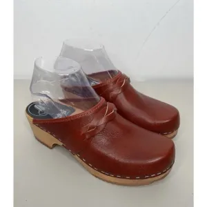 Trolls by Samhill Sweden Red Leather Wooden Sole Clogs Mules Slip On Size 6