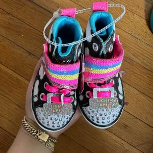Twinkle toes shoes