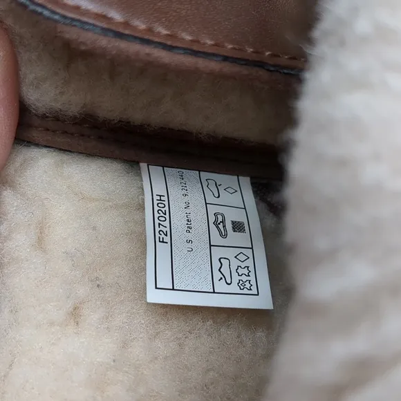 UGG Adirondack Waterproof Boots Women's Size 6
