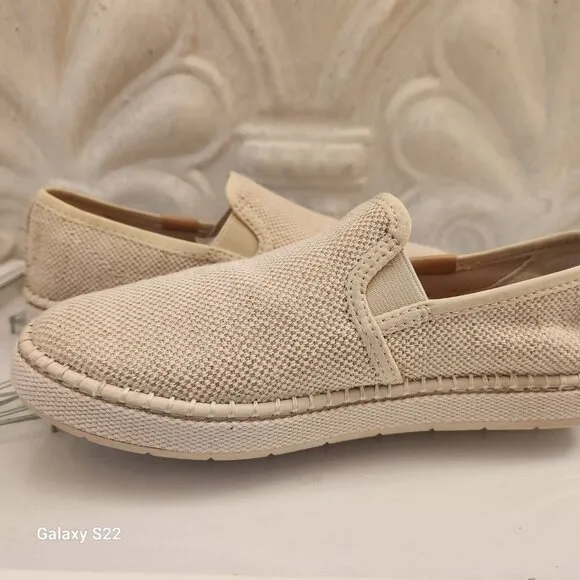 UGG &quot;Luciah&quot; Woven/Canvas Slip on Sneakers. NIB. Size 6