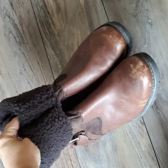 Ugg Australia Women Bellvue II Leather Ankle Booties shoes sz 7.5